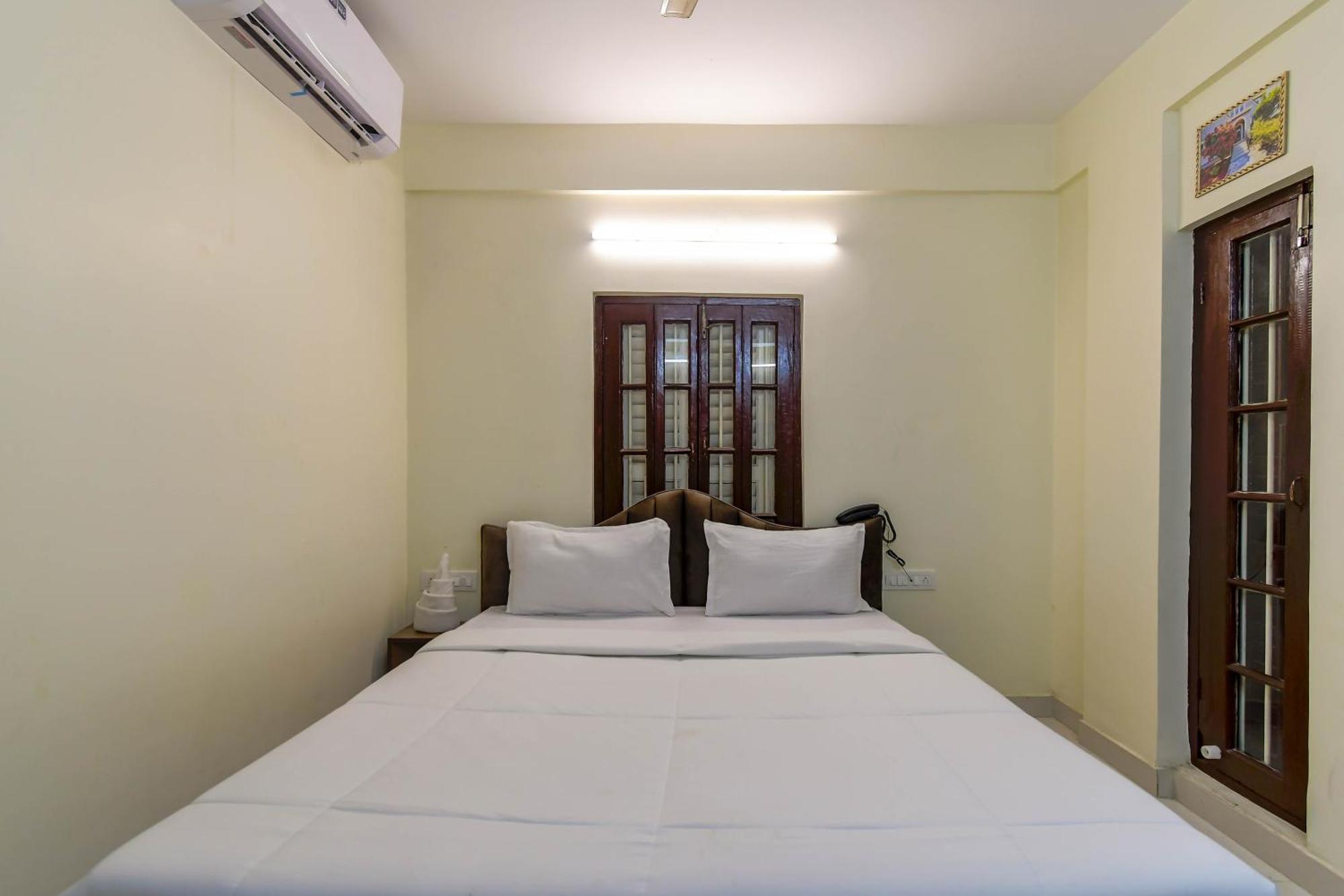 Hotel Mahal Kolkata Ngoại thất bức ảnh