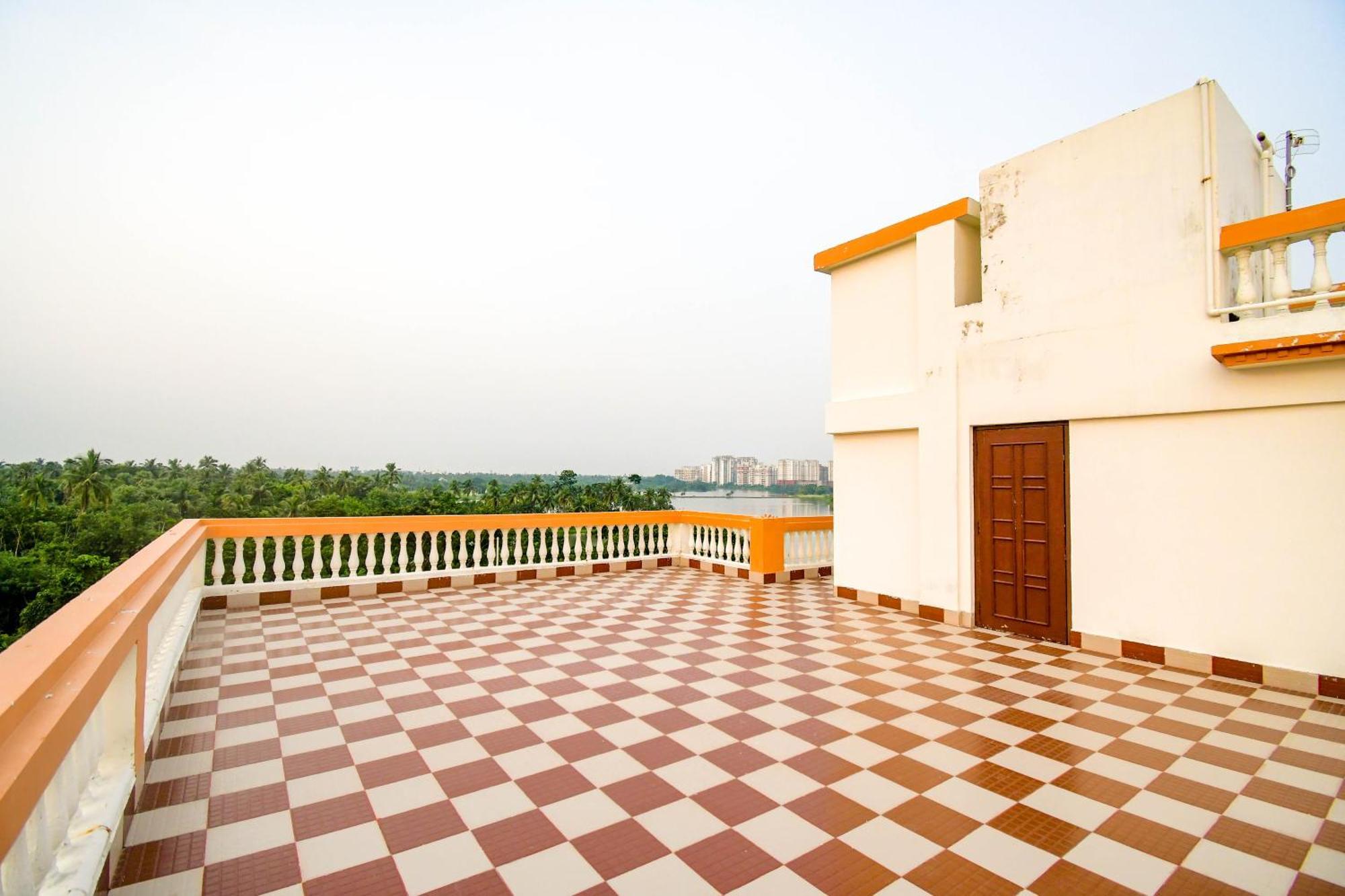 Hotel Mahal Kolkata Ngoại thất bức ảnh