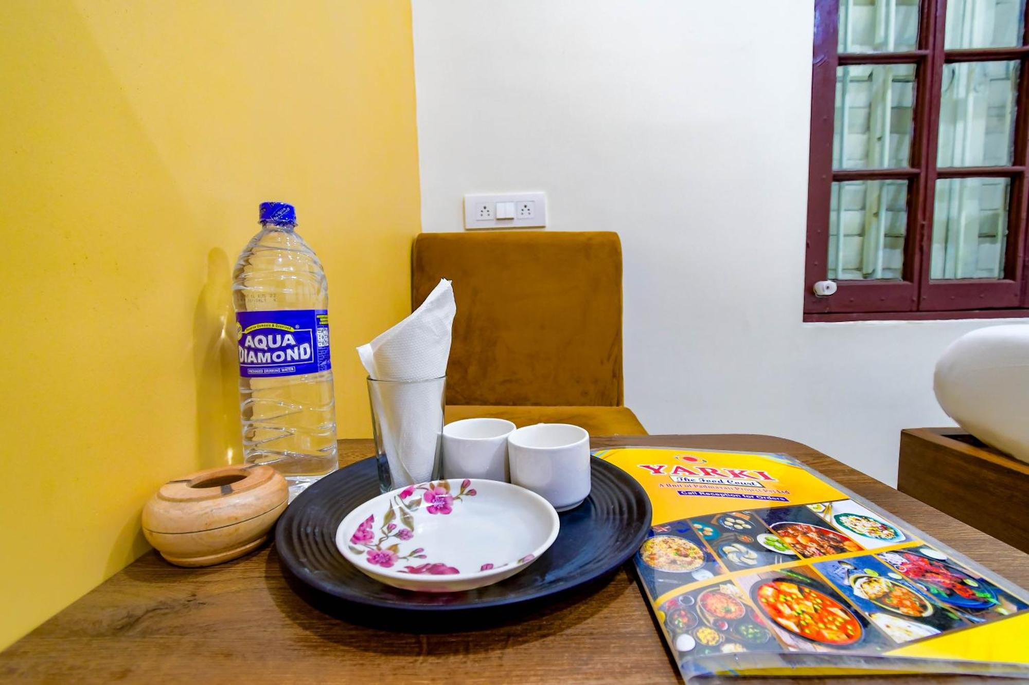 Hotel Mahal Kolkata Ngoại thất bức ảnh